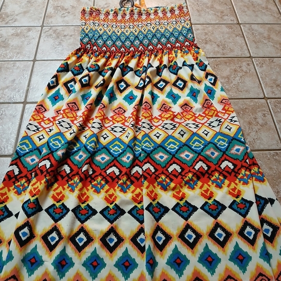 #0226 Womens Aztec Print Maxi Strapless Magic Dress Size Medium - Picture 14 of 16